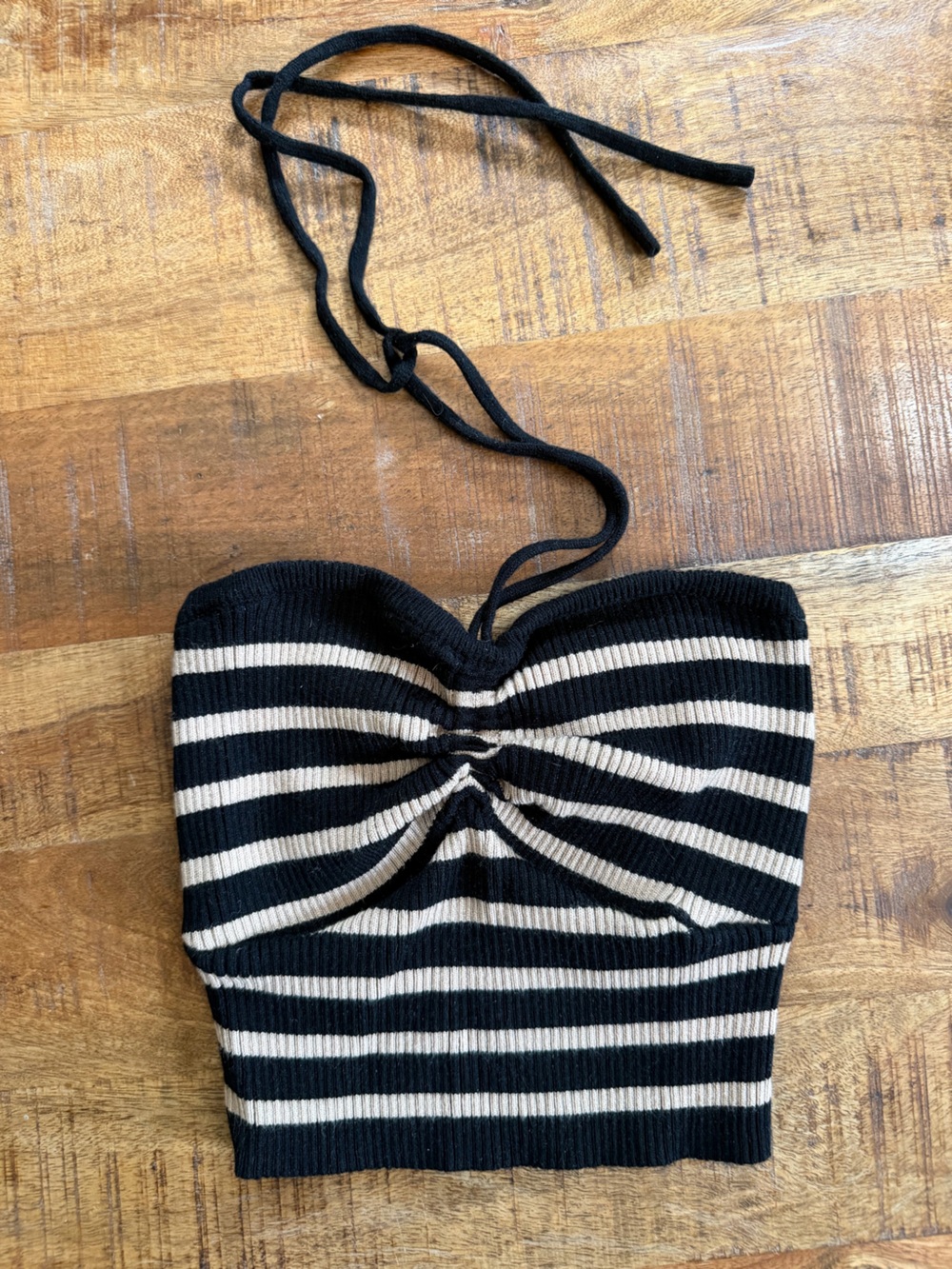 Windsor - Sweetheart Striped Knit Halter Tie Top - Black & Cream
